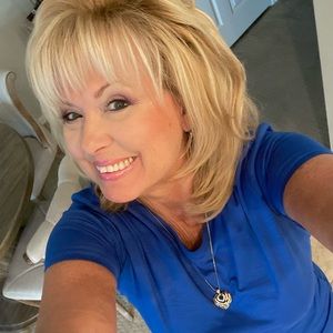 Meet your Posher, Roxane